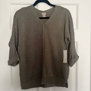 Chico’s Sleeve Detail V-Neck Sweater - Size Small (Chico’s Size 0) NWT